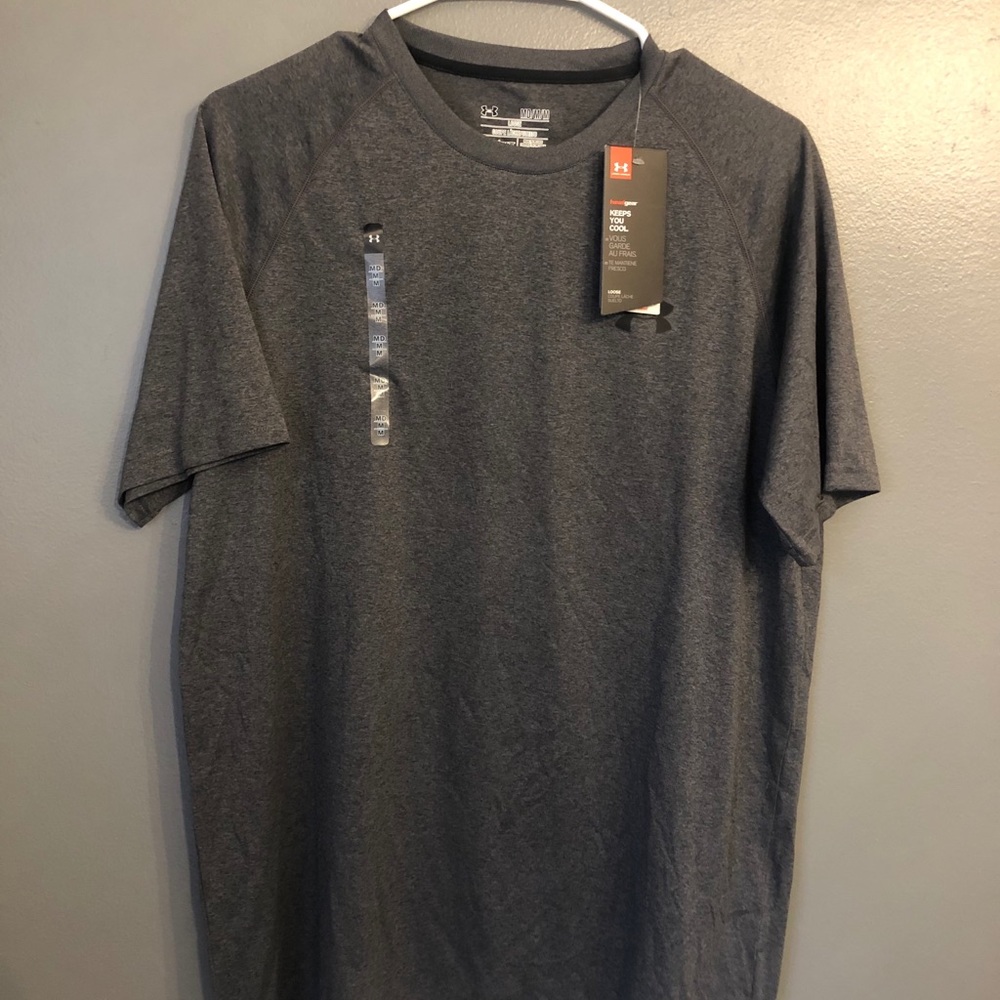 Men’s T-shirt UA. NWT
